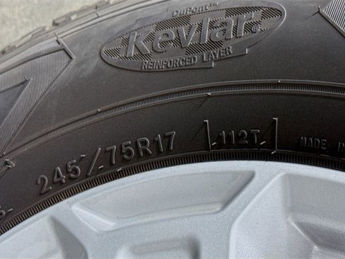 Used 2017 Jeep Wrangler Unlimited Sport w/ Connectivity Group image 35