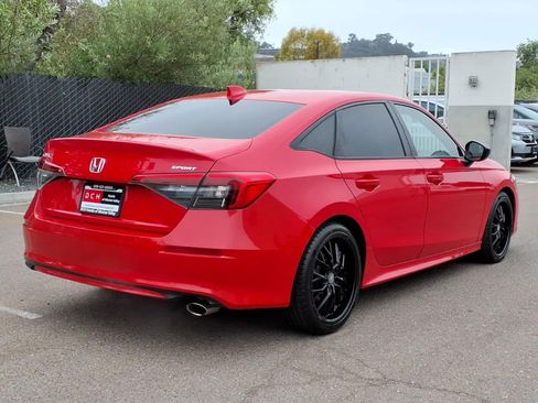 Used 2022 Honda Civic Sport image 4