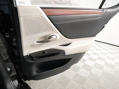 New 2025 Lexus ES 350 w/ Premium Package image 15