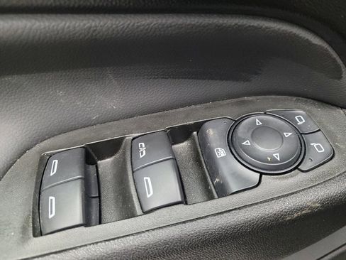Used 2024 Chevrolet Equinox LT w/ LPO, Floor Liner Package FWD image 27