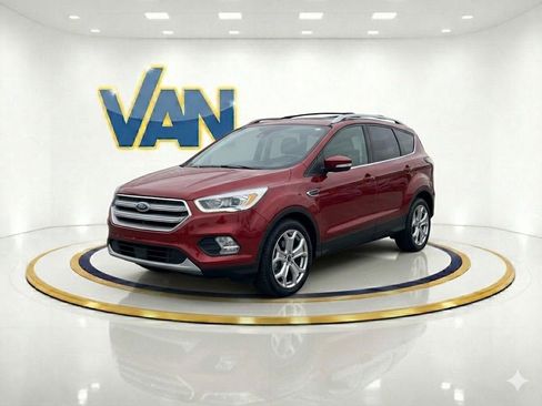 Used 2018 Ford Escape Titanium AWD/4WD image 1