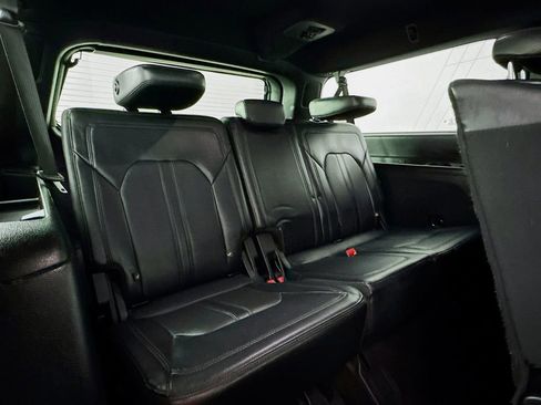 Used 2020 Ford Expedition Max Limited image 31