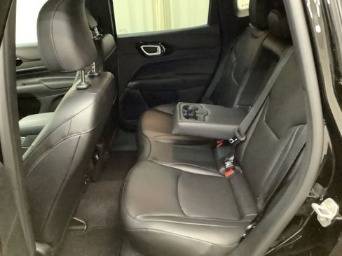 New 2026 Jeep Compass Limited image 27