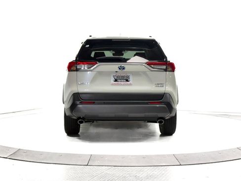 Certified 2022 Toyota RAV4 Limited image 9