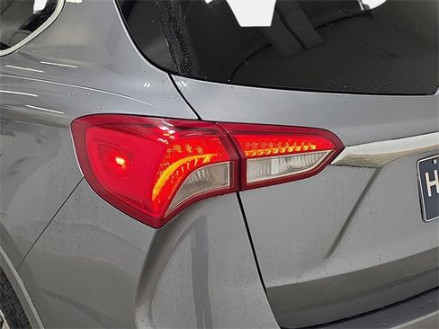 Used 2019 Buick Envision Essence image 34