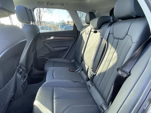Certified 2024 Audi Q5 2.0T Premium Plus image 12