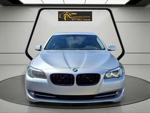 Used 2013 BMW 528i xDrive Sedan AWD/4WD image 2
