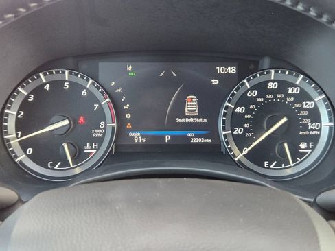 Used 2021 Toyota Highlander XLE FWD image 23