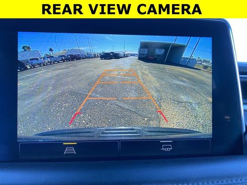 Used 2023 Chevrolet Tahoe LT image 9