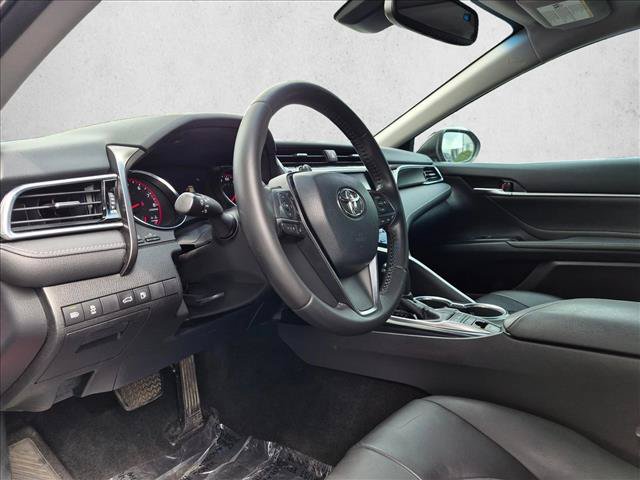 Used 2018 Toyota Camry XSE FWD image 10
