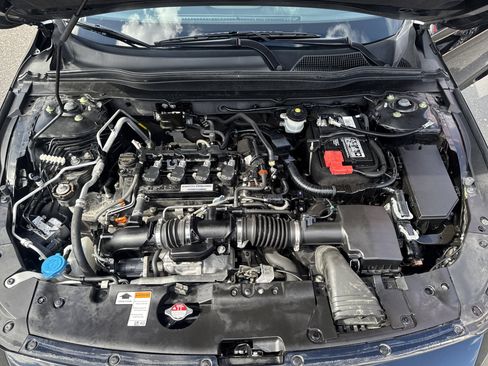 Used 2019 Honda Accord Sport image 11