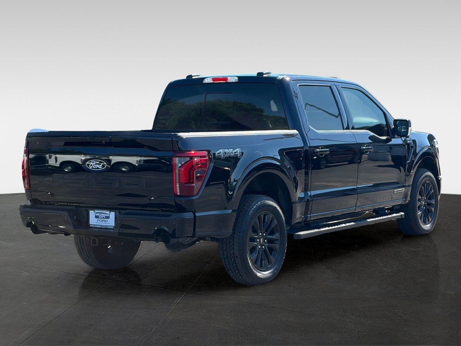 Used 2024 Ford F150 Lariat w/ Equipment Group 502A High AWD/4WD image 5