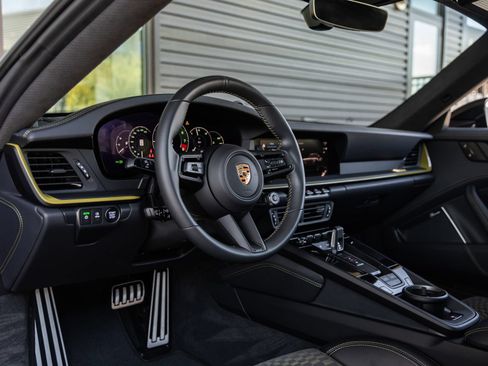 Certified 2026 Porsche 911 Carrera 4 GTS AWD/4WD image 4