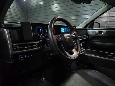 Used 2025 Hyundai Santa Fe SEL image 10