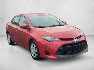 Used 2017 Toyota Corolla LE FWD video 3