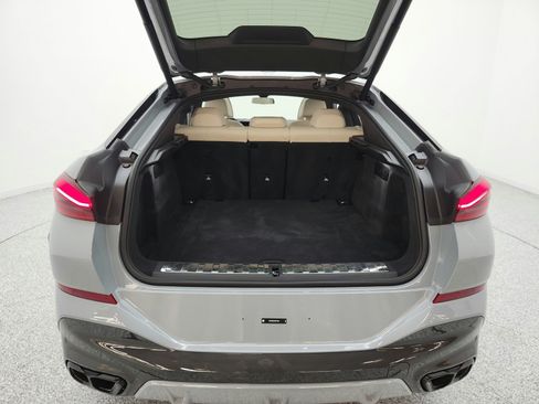 Used 2025 BMW X6 M60i AWD/4WD image 30