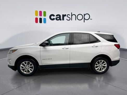 Used 2019 Chevrolet Equinox LS AWD/4WD image 2