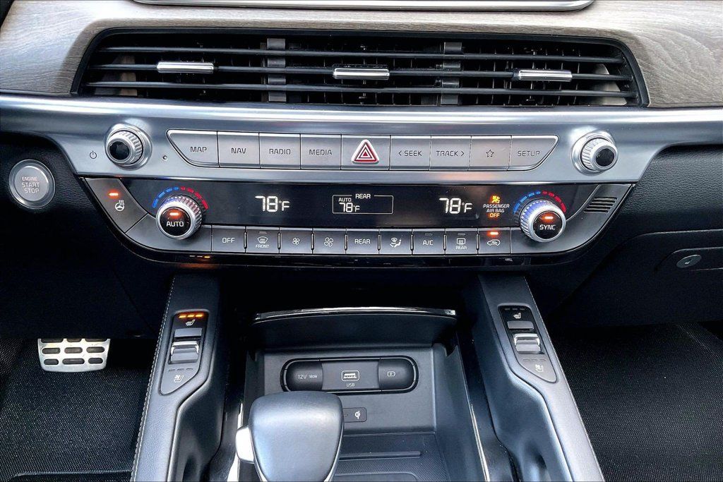 Used 2022 Kia Telluride SX w/ Towing Package AWD/4WD image 32