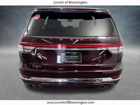 Certified 2023 Lincoln Aviator Black Label w/ Dynamic Handling Package AWD/4WD image 5