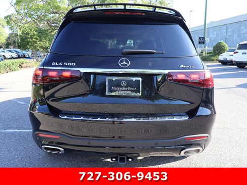 Certified 2024 Mercedes-Benz GLS 580 4MATIC image 8