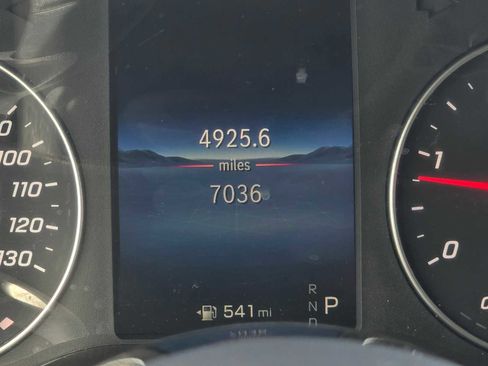 Used 2025 Mercedes-Benz Sprinter 2500 image 24