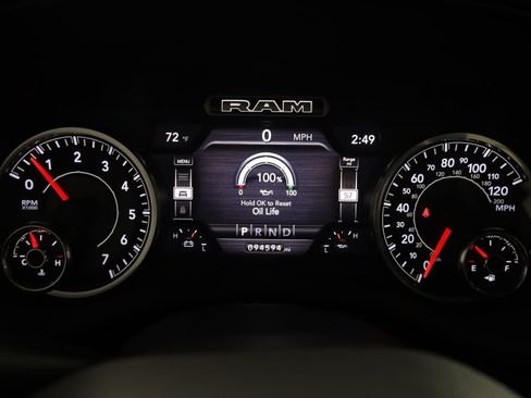 Used 2021 RAM 1500 Big Horn AWD/4WD image 17