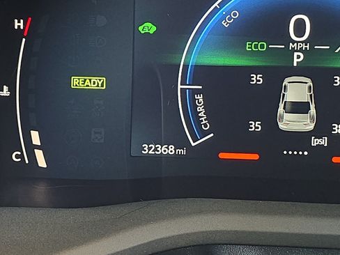 Certified 2025 Toyota Camry LE FWD image 24