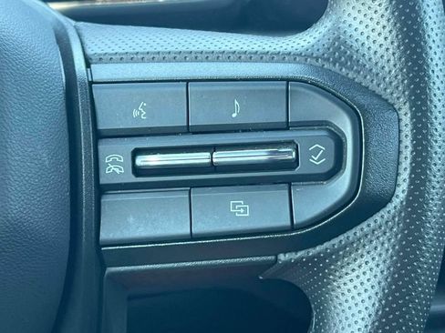 Used 2024 Chevrolet Colorado Trail Boss w/ Technology Package AWD/4WD image 23