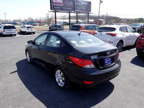 Used 2012 Hyundai Accent GLS w/ Premium Pkg 3 image 5