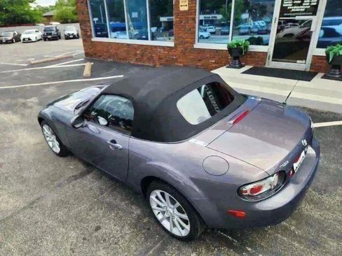 Used 2007 MAZDA MX-5 Miata Grand Touring w/ Premium Pkg image 48