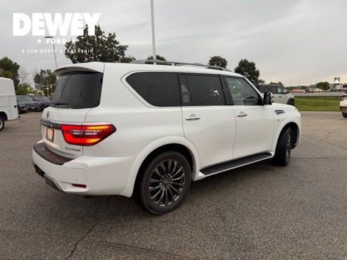 Used 2022 Nissan Armada Platinum w/ Captain's Chairs Package AWD/4WD image 14