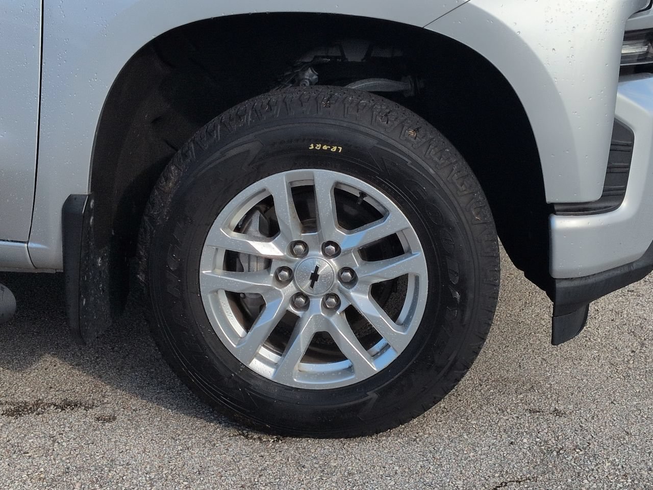 Used 2020 Chevrolet Silverado 1500 RST AWD/4WD image 10