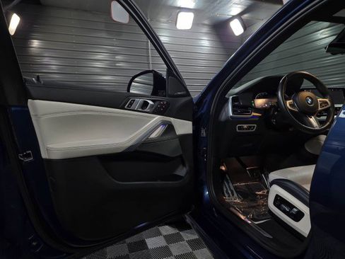 Used 2023 BMW X6 xDrive40i w/ Executive Package image 35