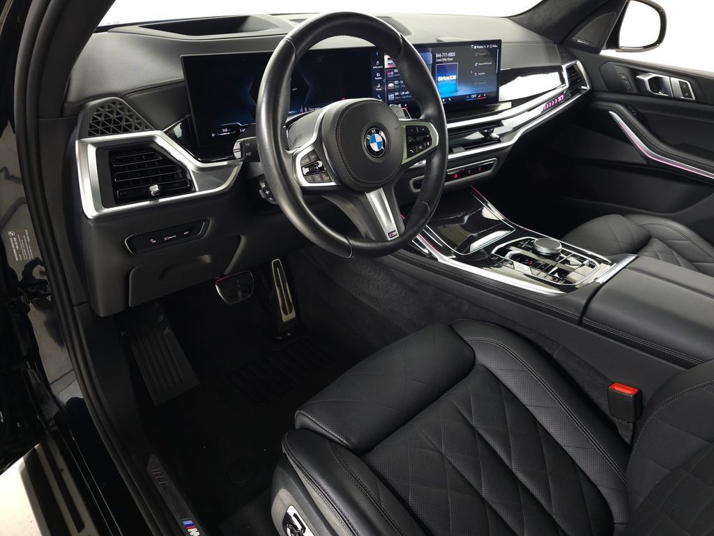 Used 2026 BMW X7 xDrive40i AWD/4WD image 16