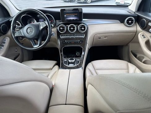 Certified 2017 Mercedes-Benz GLC 300 4MATIC image 7