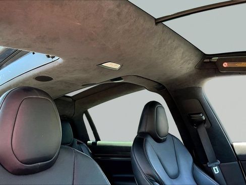 Used 2022 Tesla Model X Plaid AWD/4WD image 27