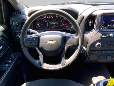 Used 2023 Chevrolet Silverado 1500 Custom AWD/4WD image 6