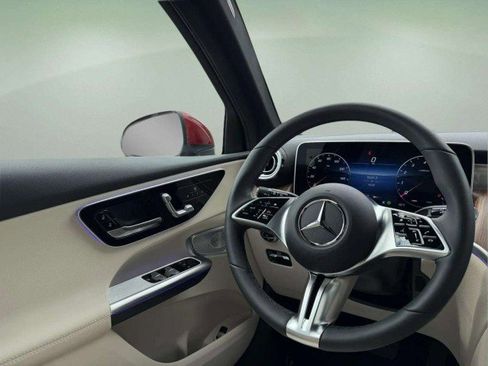 Certified 2026 Mercedes-Benz GLC 300 4MATIC image 13
