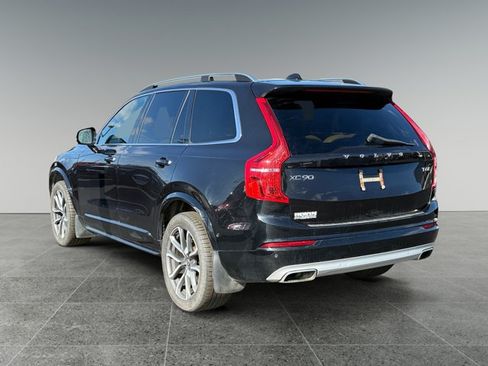 Used 2018 Volvo XC90 T6 Momentum w/ Convenience Package AWD/4WD image 2