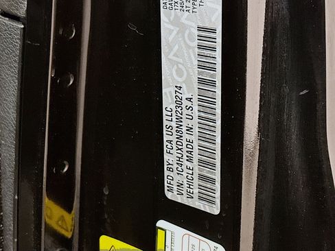 Used 2022 Jeep Wrangler Sport S image 12