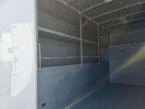 Used 2019 Ford E-350 and Econoline 350 Super Duty w/ Power Windows & Locks Group image 12