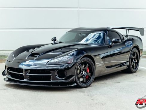 Used 2009 Dodge Viper ACR RWD image 41