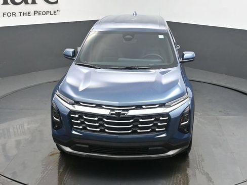 New 2026 Chevrolet Equinox LT w/ Convenience Package II FWD image 37