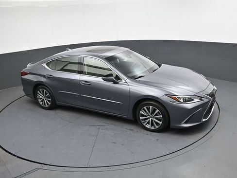 Used 2019 Lexus ES 350 w/ Accessory Package 2 FWD image 17