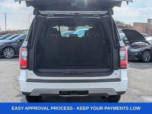 Used 2019 Ford Expedition Max Limited image 7