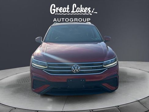 Used 2022 Volkswagen Tiguan SE image 9
