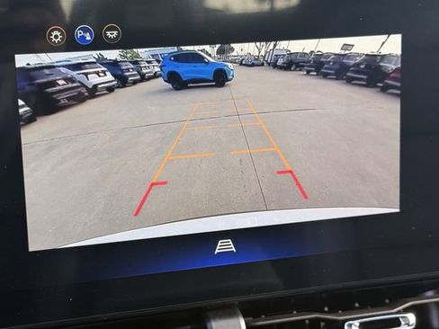 New 2026 Chevrolet Equinox LT w/ Convenience Package II image 16