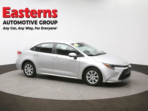 Used 2024 Toyota Corolla LE FWD image 47