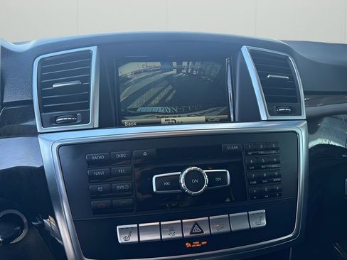 Used 2015 Mercedes-Benz ML 350 4MATIC image 27