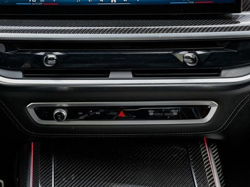 Certified 2025 BMW X7 M60i image 14